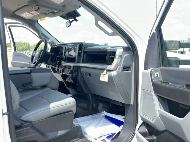 2024 Ford F-550XL 21' Height Scissor Hydraulic Working Elevator Platform Truck Miami FL