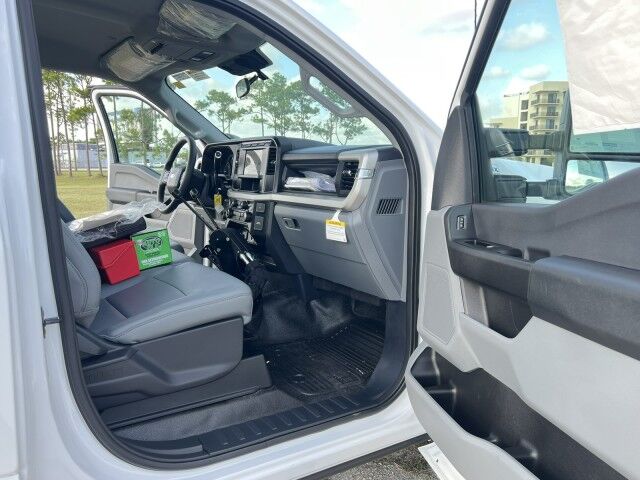 2024 Ford F-550XL 4x4 Stellar Shuttle 84-10 Flex Hook Lift Truck Homestead FL