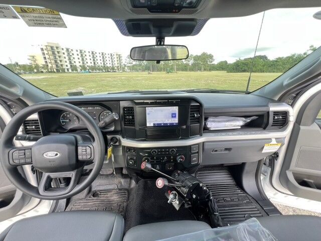 2024 Ford F-550XL 4x4 Stellar Shuttle 84-10 Flex Hook Lift Truck Homestead FL