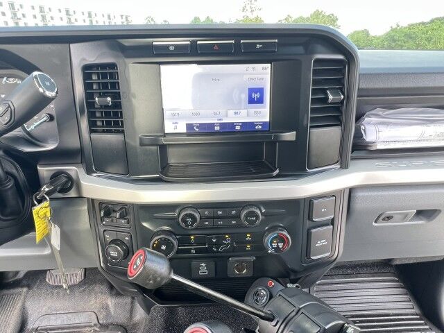 2024 Ford F-550XL 4x4 Stellar Shuttle 84-10 Flex Hook Lift Truck Homestead FL