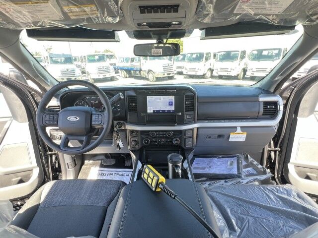 2024 Ford F-550XLT Extended Cab Jerr-Dan MPL40 Standard Wrecker Truck Miami FL