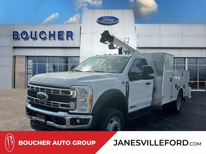2024 Ford F-600SD XLT Oshkosh WI