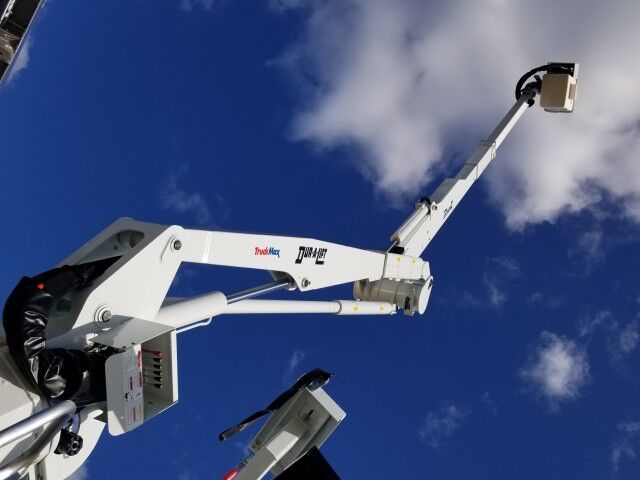 2024 Ford F-750 Super Duty Dur-A-Lift DPM2-52DP 59' Insulated Forestry Bucket Truck Miami FL