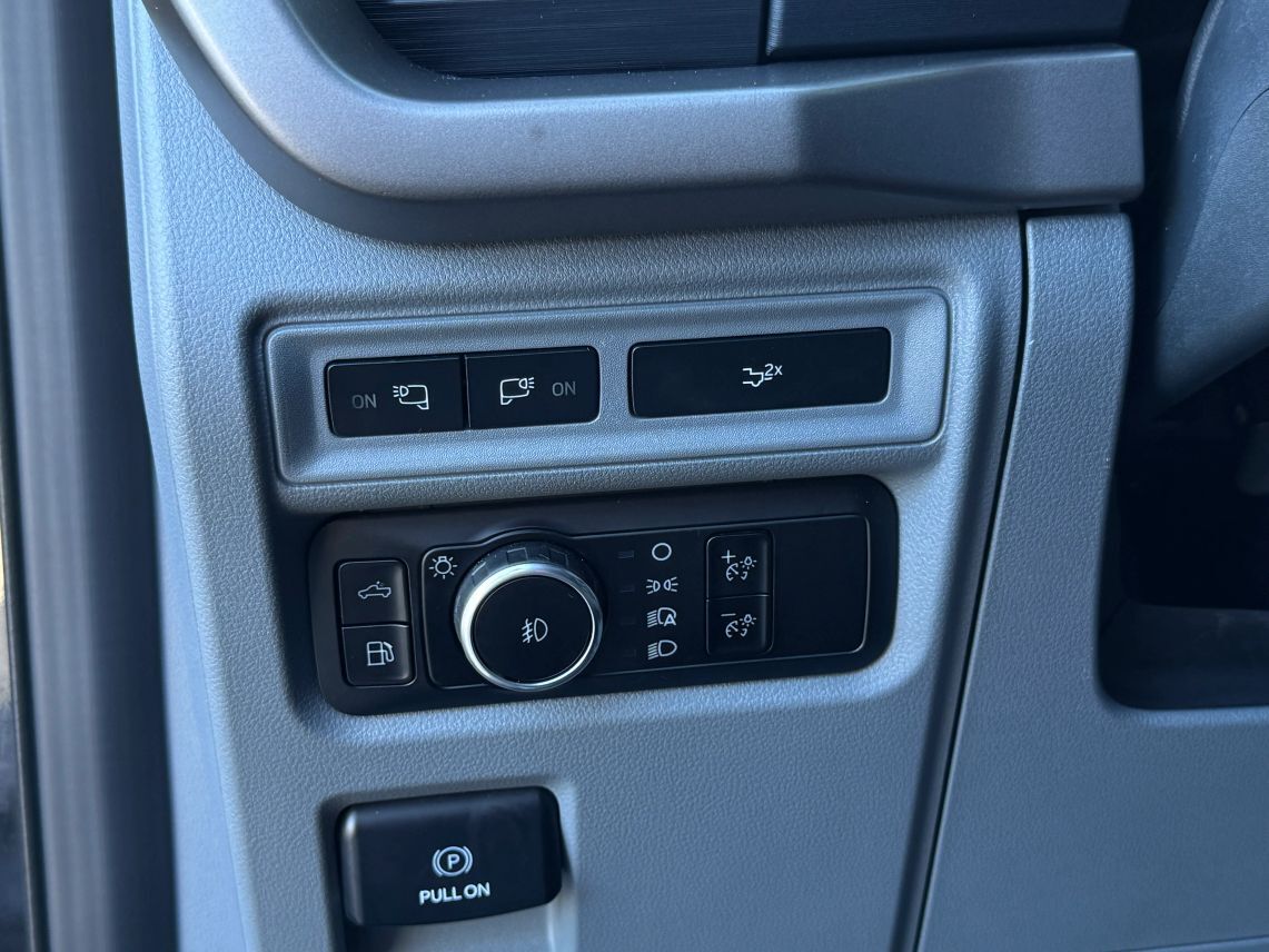 2024 Ford F150 SuperCrew Cab XLT Pickup 4D 5 1/2 ft