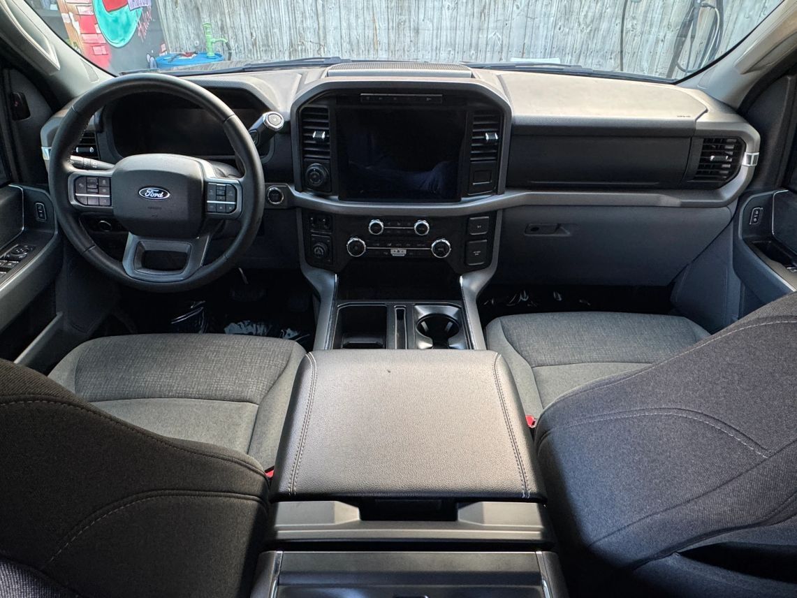 2024 Ford F150 SuperCrew Cab XLT Pickup 4D 5 1/2 ft