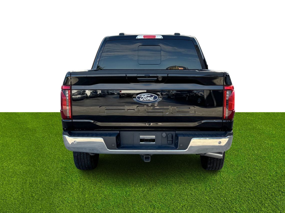 2024 Ford F150 SuperCrew Cab XLT Pickup 4D 5 1/2 ft