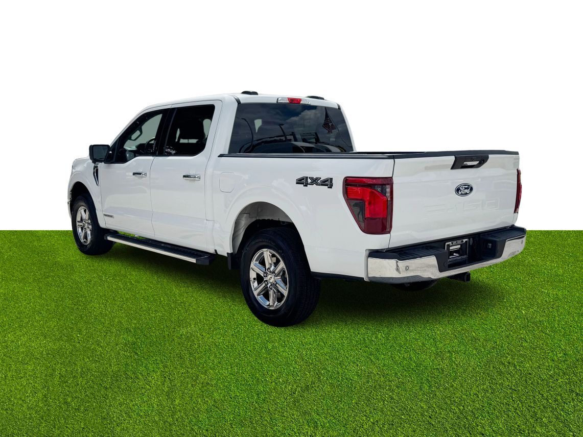 2024 Ford F150 SuperCrew Cab XLT Pickup 4D 5 1/2 ft
