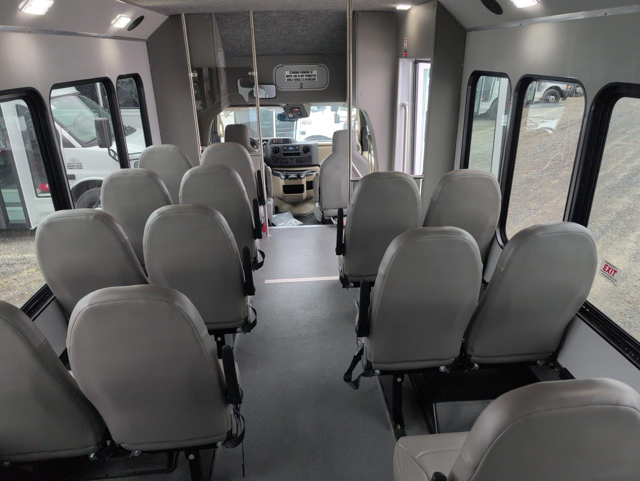 2024 Ford HLE HLE COACH Johnstown NY