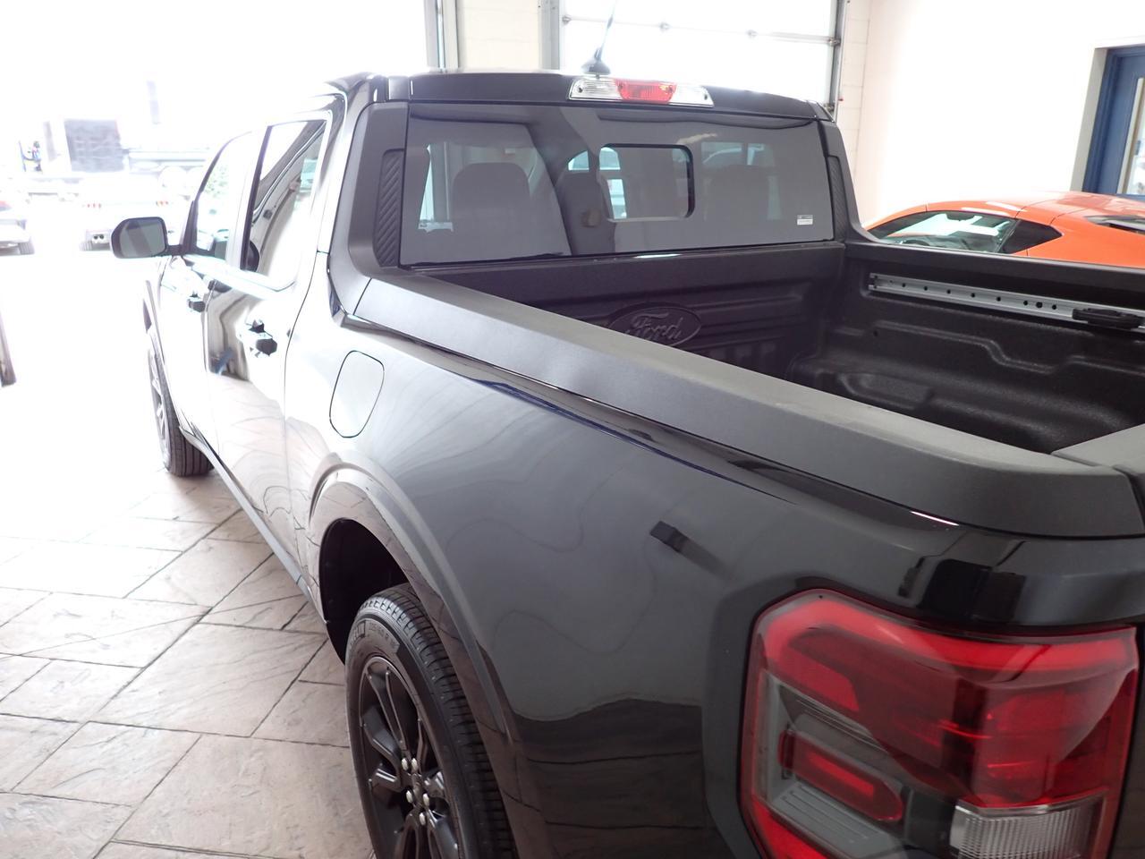 2024 Ford Maverick LARIAT AWD SUPERCREW LEATHER NAVI SUNROOF Listowel ON