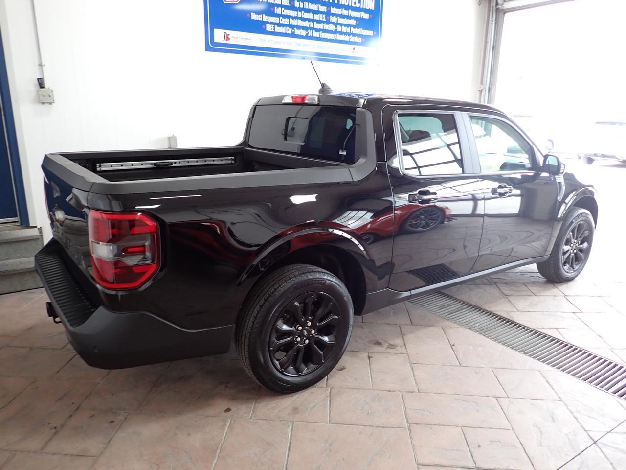 2024 Ford Maverick LARIAT AWD SUPERCREW LEATHER NAVI SUNROOF Listowel ON