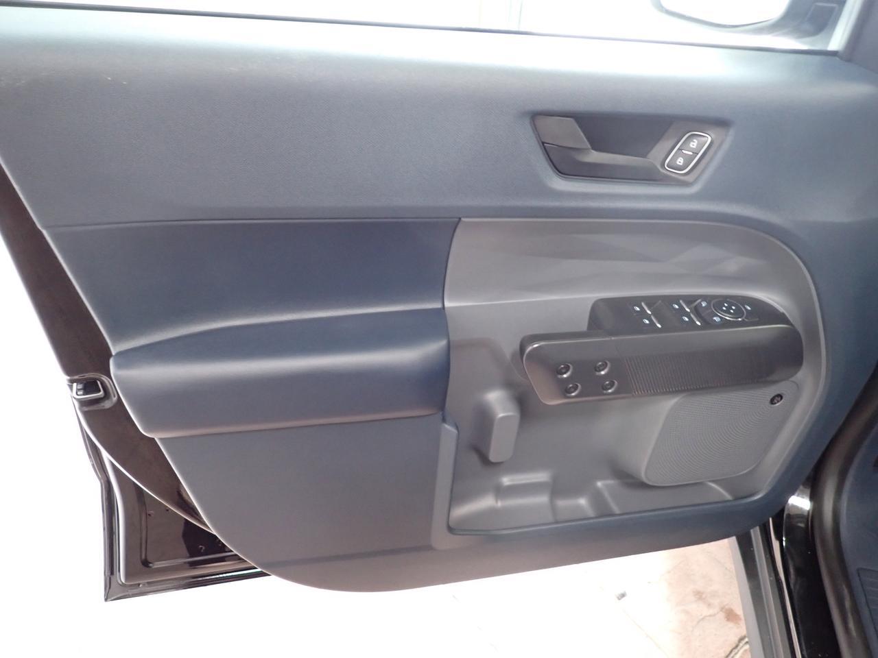 2024 Ford Maverick LARIAT AWD SUPERCREW LEATHER NAVI SUNROOF Listowel ON