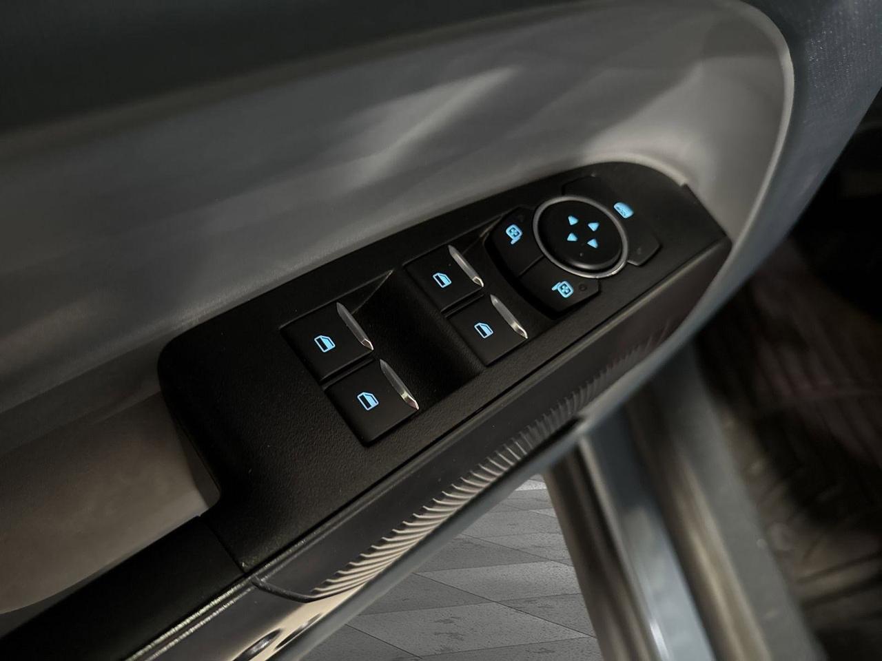 2024 Ford Maverick LARIAT Advanced San Antonio TX