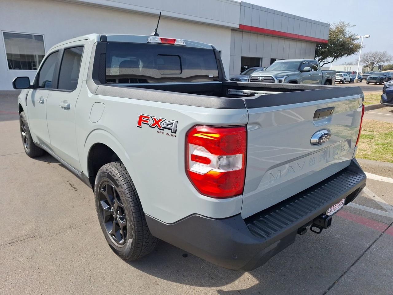 2024 Ford Maverick LARIAT Hurst TX