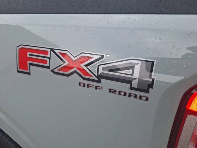 2024 Ford Maverick LARIAT Hurst TX