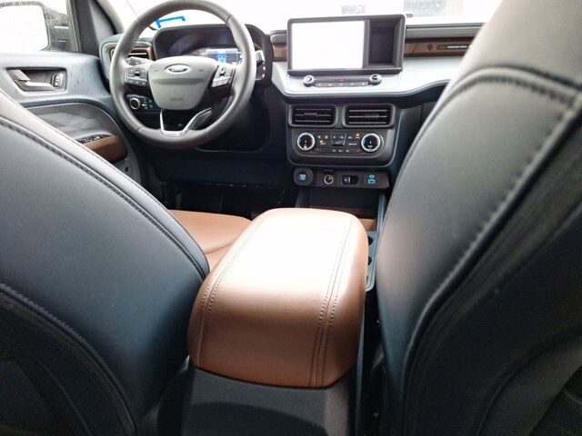 2024 Ford Maverick LARIAT Hurst TX