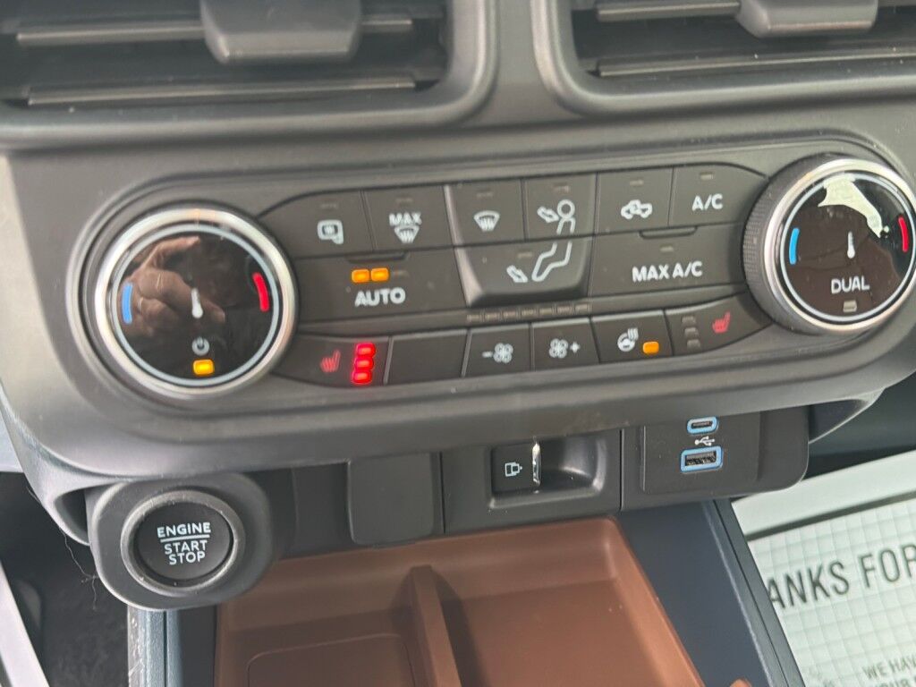 2024 Ford Maverick LARIAT Cooperstown NY