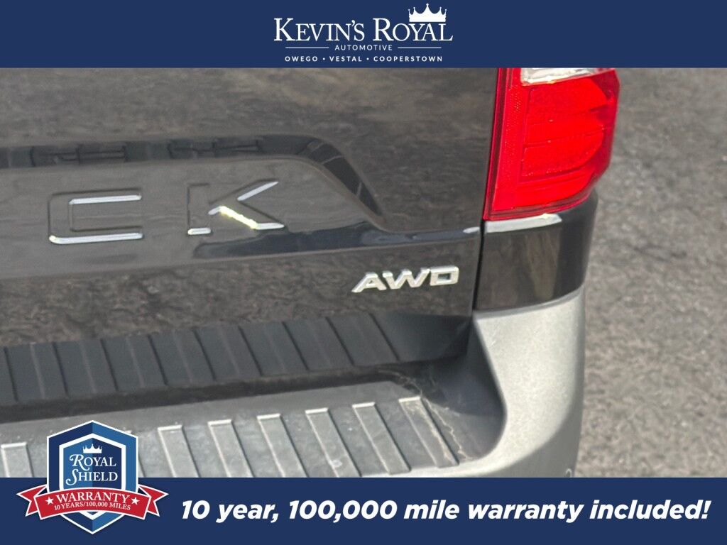 2024 Ford Maverick LARIAT Cooperstown NY
