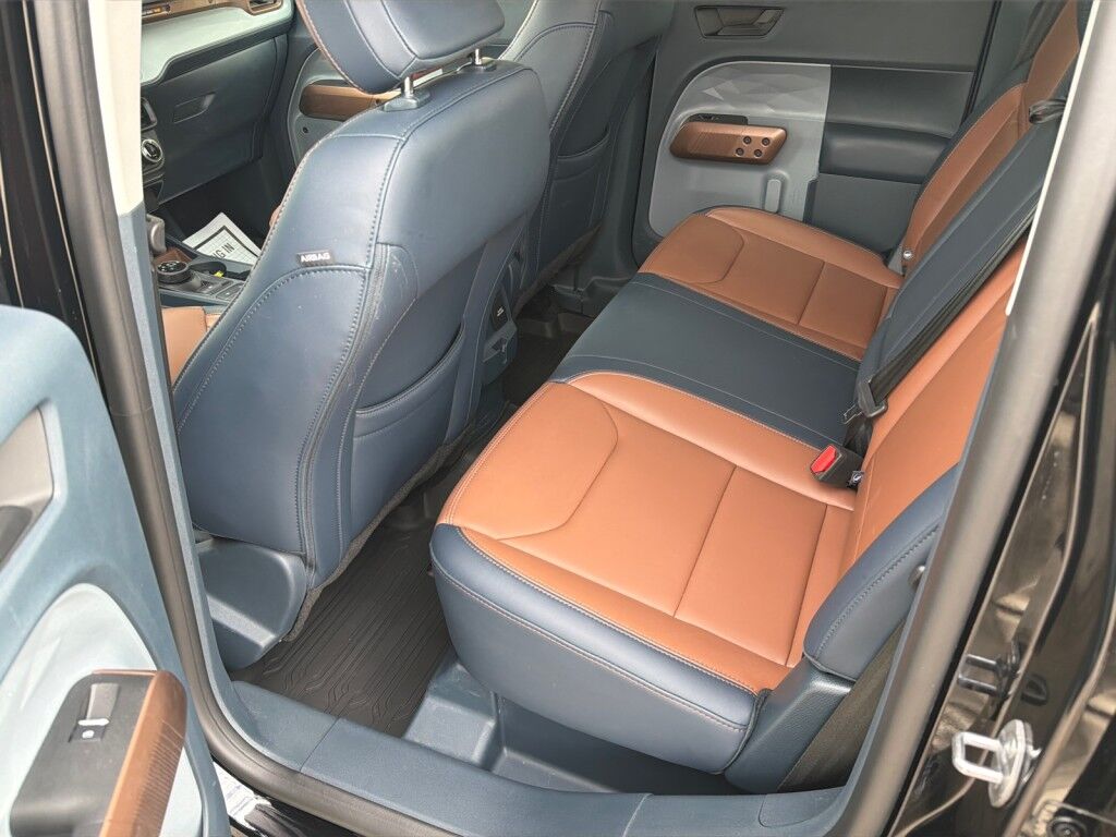 2024 Ford Maverick LARIAT Cooperstown NY