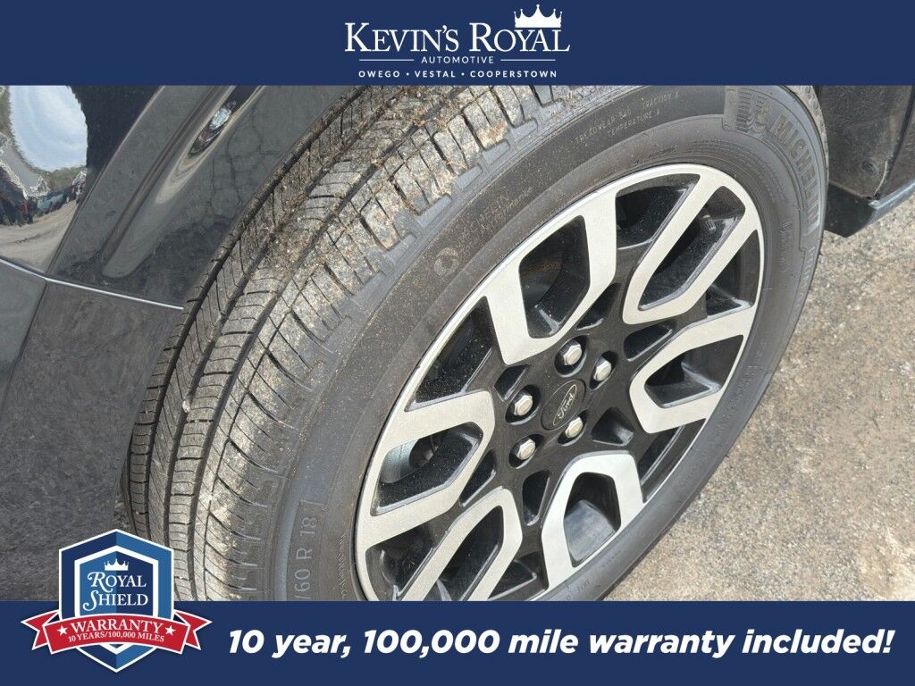 2024 Ford Maverick LARIAT Cooperstown NY