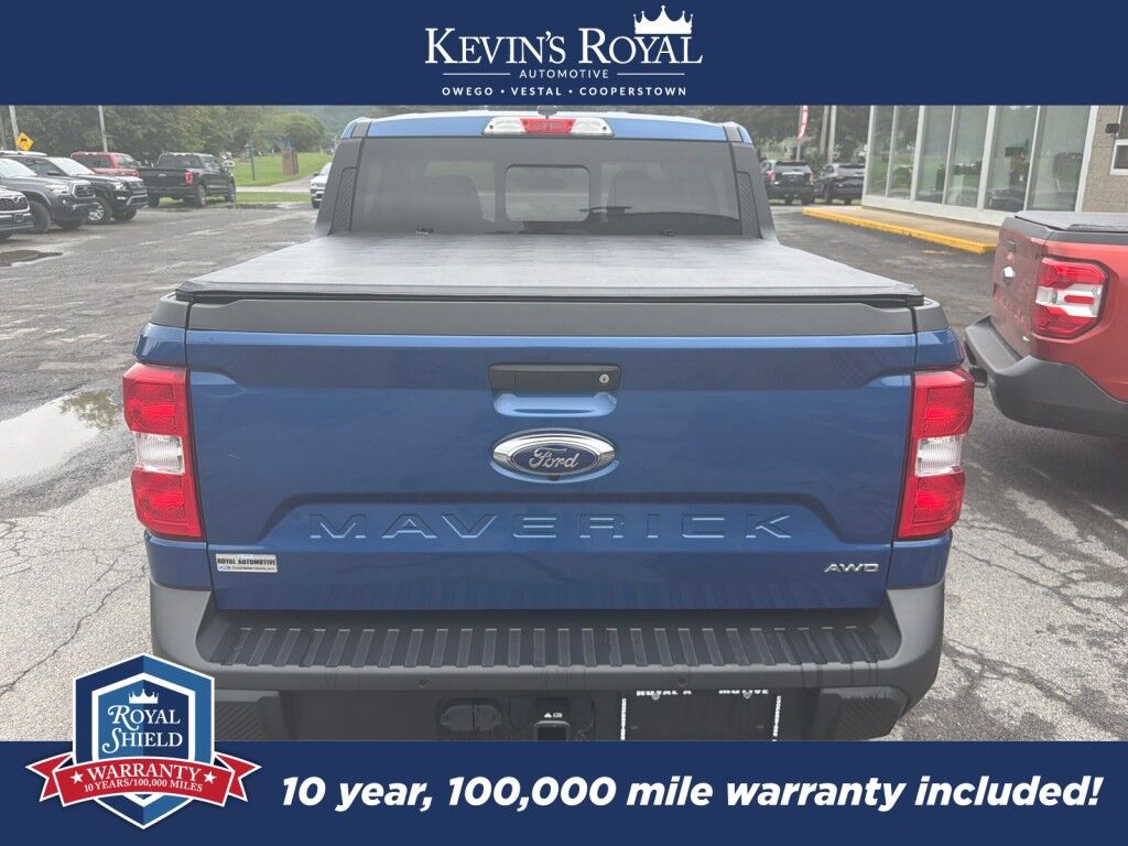 2024 Ford Maverick LARIAT Cooperstown NY