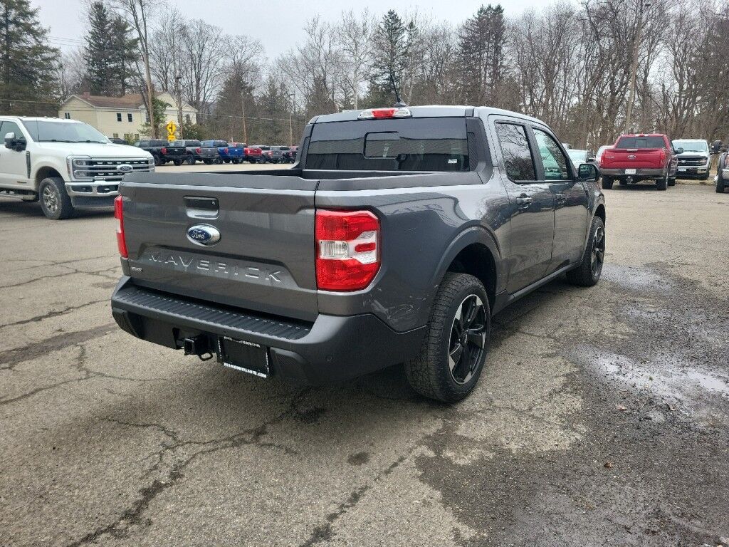 2024 Ford Maverick LARIAT Owego NY