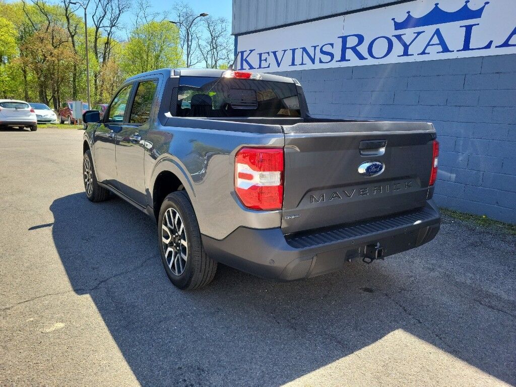 2024 Ford Maverick LARIAT Owego NY