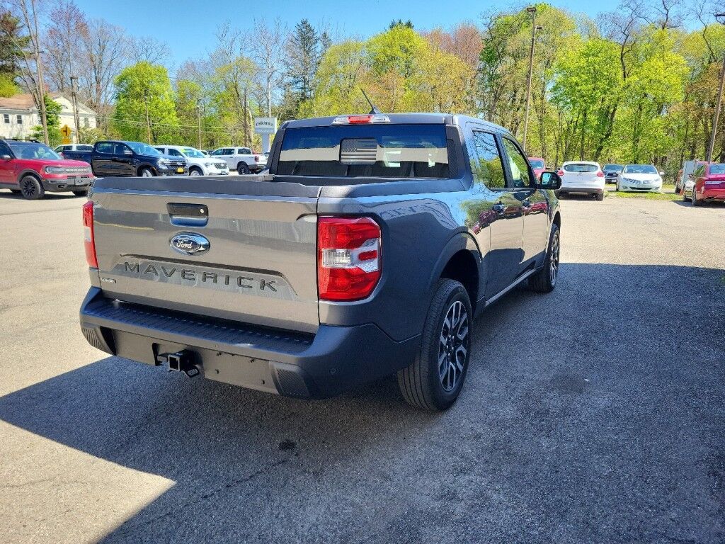 2024 Ford Maverick LARIAT Owego NY
