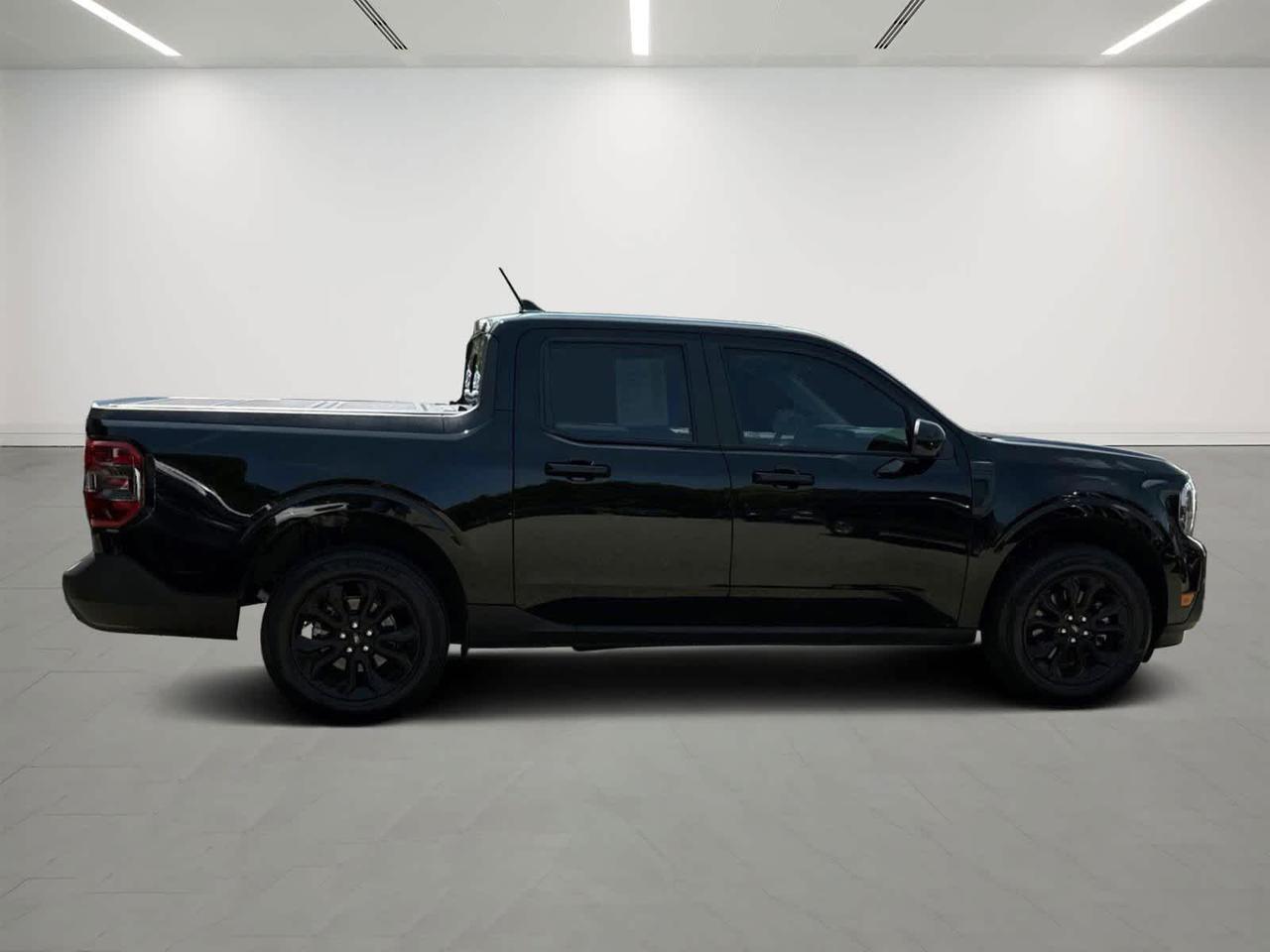 2024 Ford Maverick LARIAT Plymouth MA