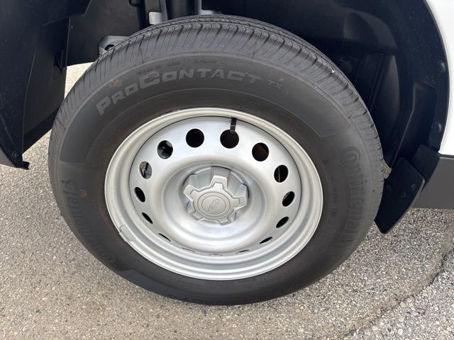 2024 Ford Maverick XL Random Lake WI