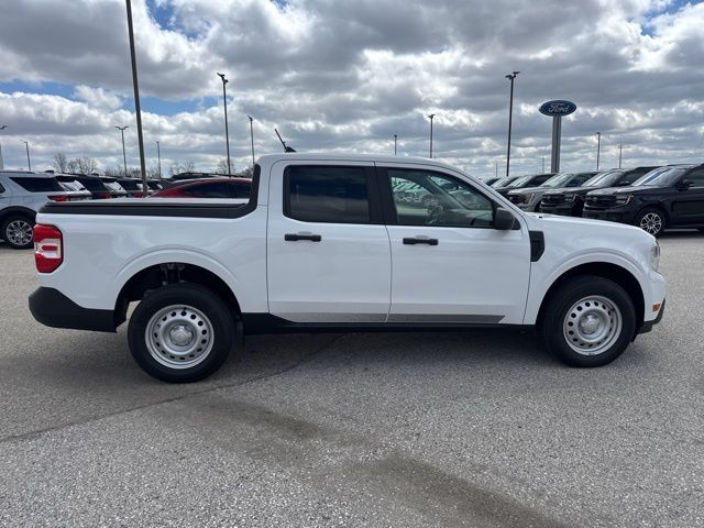 2024 Ford Maverick XL