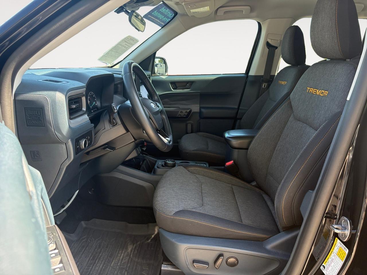2024 Ford Maverick XLT TREMOR PACKAGE, HARD TONNEAU COVER, APPLE CARPLAY/ANDROID AUTO, HEATED STEERING WHEEL & SEATS, BLIND SPOT ALERT, AUTO START/STOP, REMOTE START, BACKUP CAMERA, PARKING SENSORS, LOW MILES, ONLY 1 OWNER, CLEAN CARFAX, THIS TRUCK IS NEW & READY TO RI Virginia Beach VA
