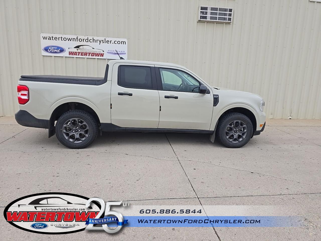 2024 Ford Maverick XLT