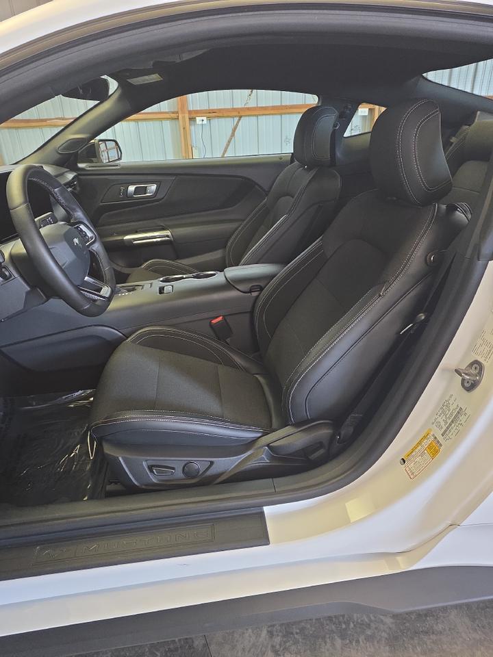 2024 Ford Mustang Sand Lake NY