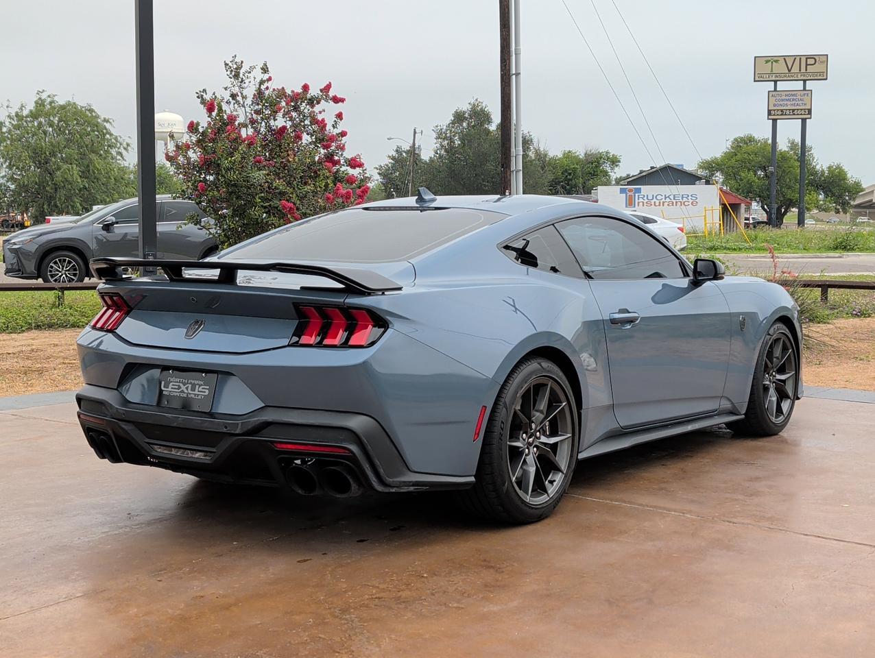 2024 Ford Mustang Dark Horse