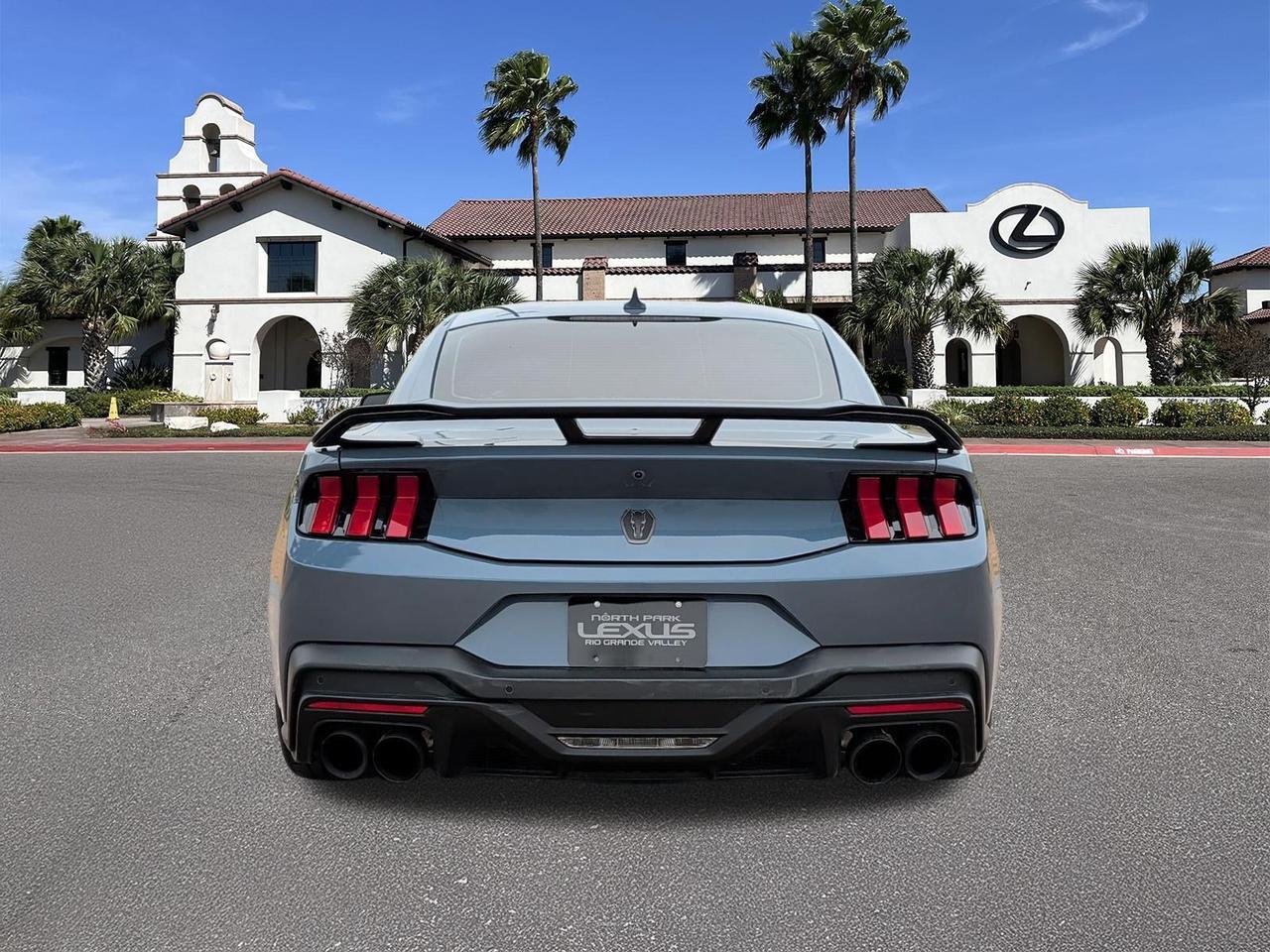 2024 Ford Mustang Dark Horse
