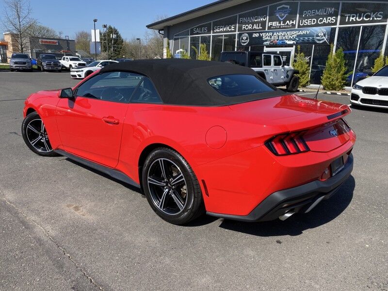 2024 Ford Mustang EcoBoost