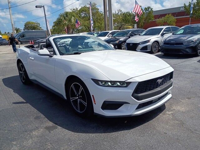 2024 Ford Mustang EcoBoost