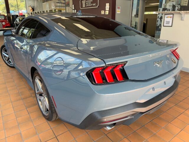 2024 Ford Mustang EcoBoost Fastback