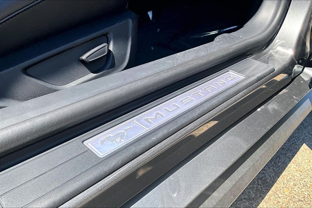 2024 Ford Mustang EcoBoost Premium OR