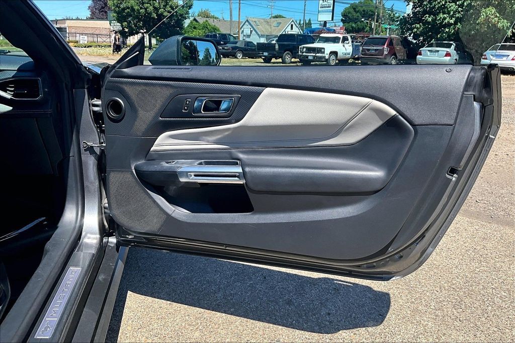 2024 Ford Mustang EcoBoost Premium OR