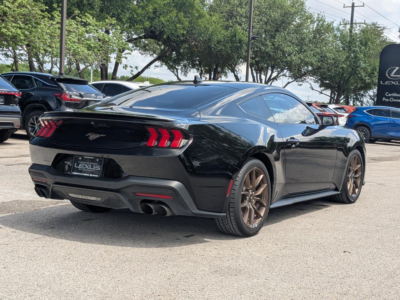 2024 Ford Mustang EcoBoost Premium