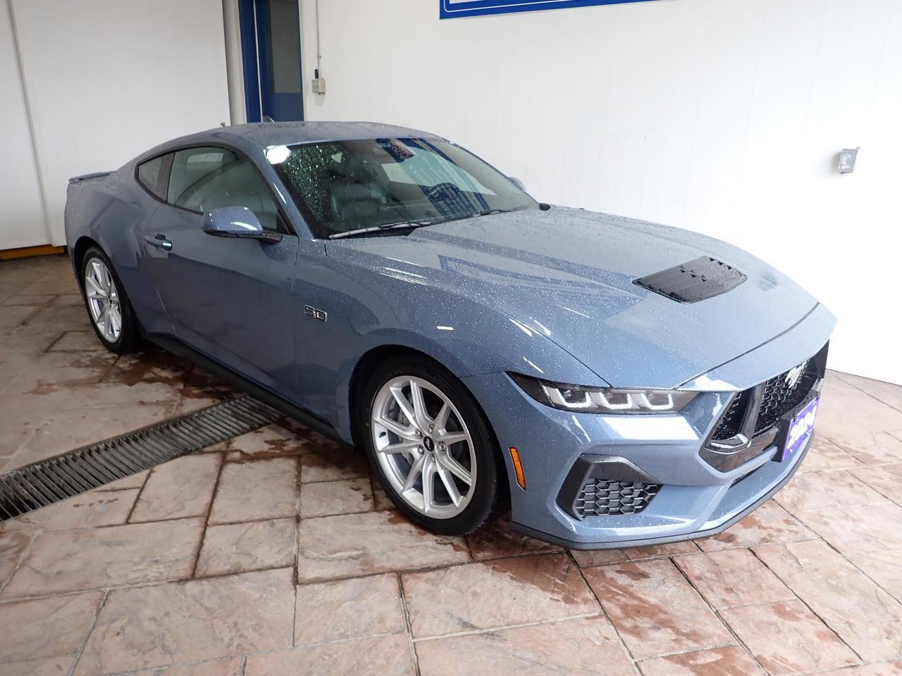 2024 Ford Mustang GT PREMIUM COUPE LEATHER NAVI