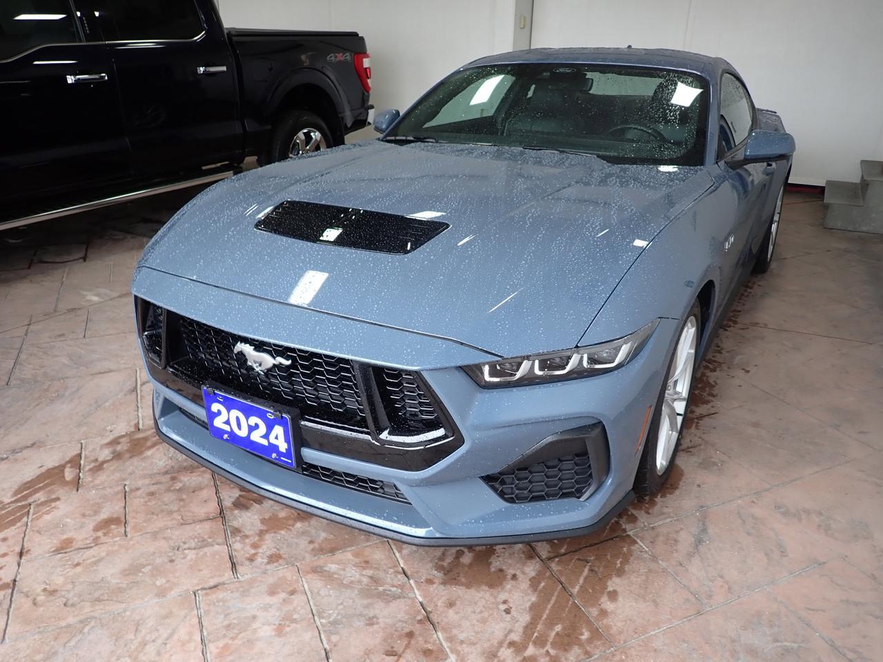 2024 Ford Mustang GT PREMIUM COUPE LEATHER NAVI Listowel ON