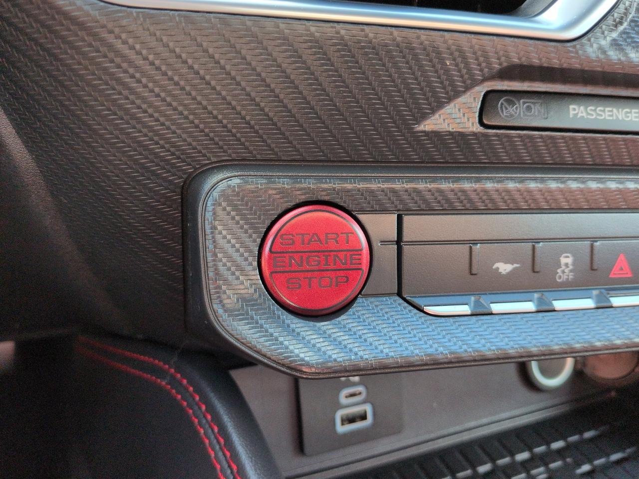 2024 Ford Mustang GT Premium Appleton WI