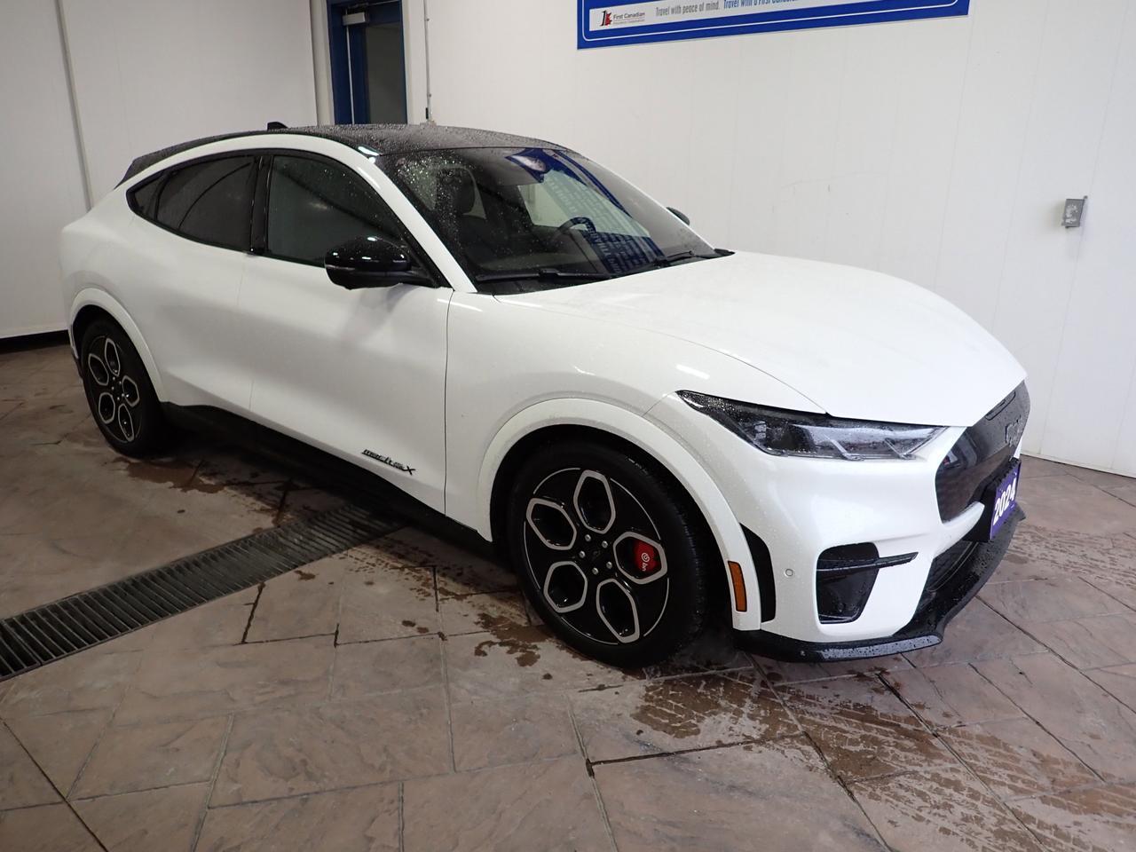 2024 Ford Mustang Mach-E GT AWD *ELECTRIC* LEATHER NAVI SUNROOF