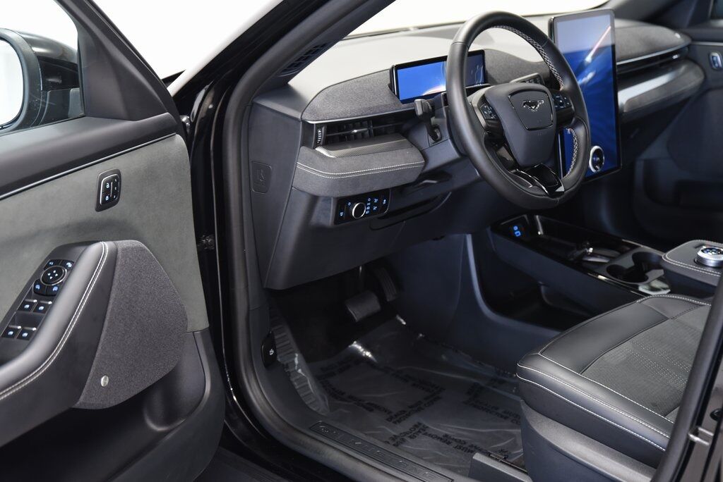 2024 Ford Mustang Mach-E GT Akron OH