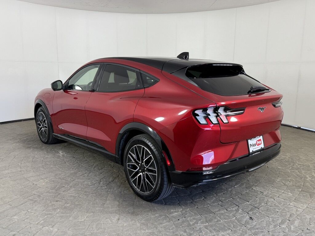 2024 Ford Mustang Mach-E Premium AWD w/Panoramic Roof Maumee OH