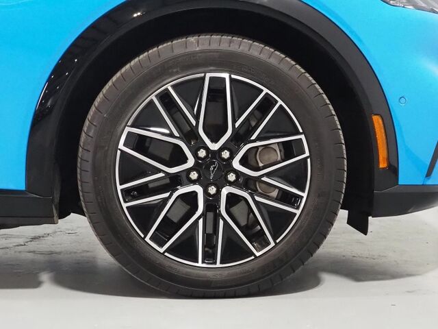 2024 Ford Mustang Mach-E Premium *EXTENDED RANGE BATTERY, NAVIGATION, DIGITAL COCKPIT, SAFETY ALERTS, ADAPTIVE CRUISE, 360 CAMERAS, HEATED SEATS/STEERING, WIRELESS CHARGING, BANG & OLUFSEN, ANDROID & APPLE Round Rock TX