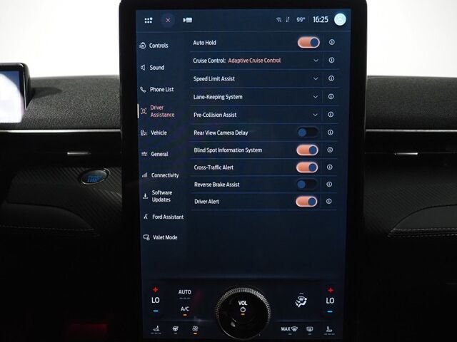 2024 Ford Mustang Mach-E Premium *EXTENDED RANGE BATTERY, NAVIGATION, DIGITAL COCKPIT, SAFETY ALERTS, ADAPTIVE CRUISE, 360 CAMERAS, HEATED SEATS/STEERING, WIRELESS CHARGING, BANG & OLUFSEN, ANDROID & APPLE Round Rock TX