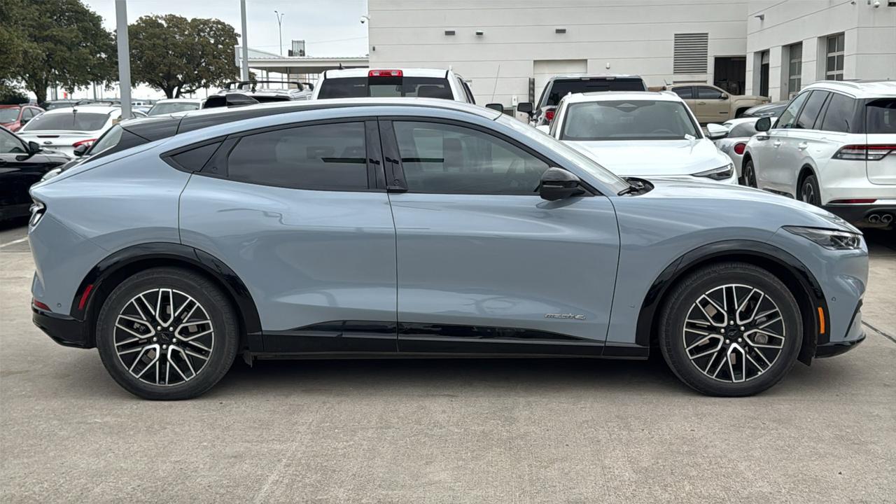 2024 Ford Mustang Mach-E Premium  Selma TX